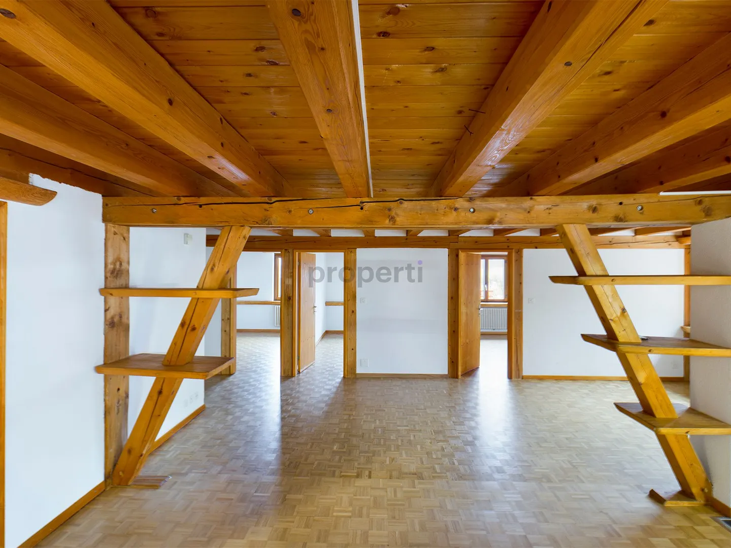 Helle 4.5-Zimmer-Wohnung mit Balkon in Zwingen - Foto 4 di 11