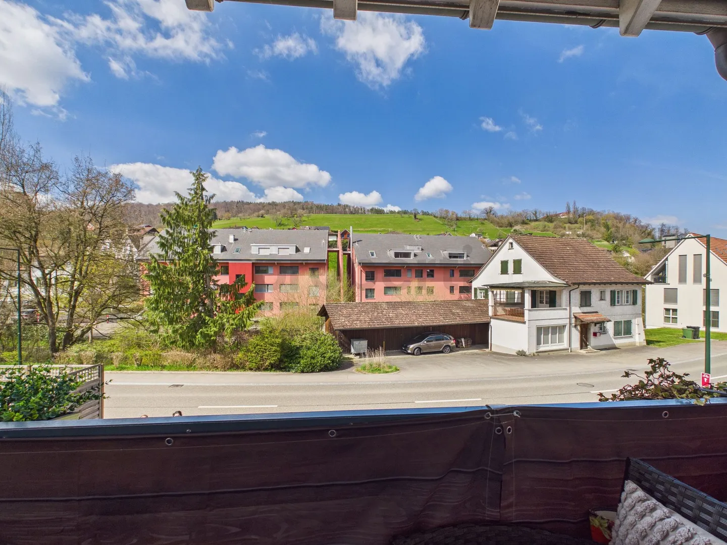 Appartamento familiare ristrutturato a Bubendorf - Foto 9 di 9