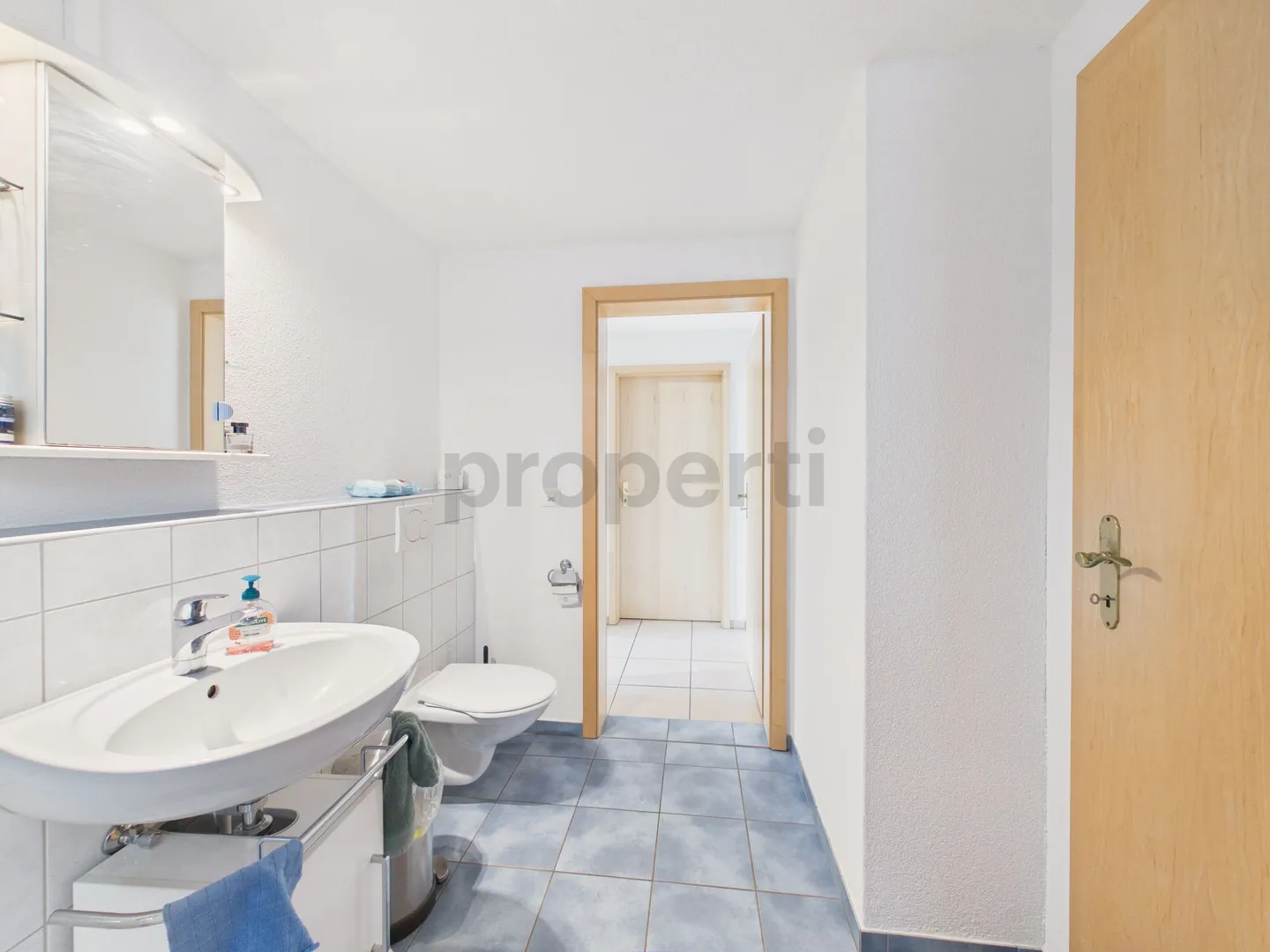 Exklusives 4.5 Zimmer Haus auf 3 Ebenen mit grossem Aussenbereich &amp; Sauna in Kaisten - Foto 11 von 13