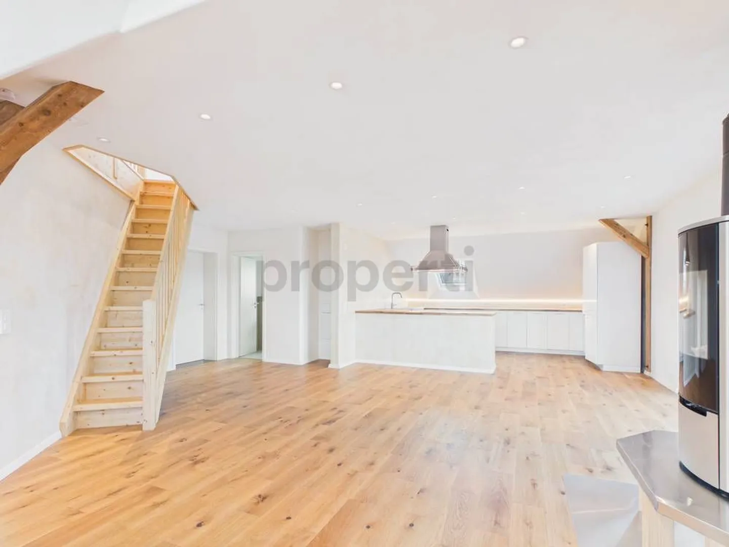 Appartement 2 pièces spécial avec terrasse et jardin près du lac de Constance - Photo 2 sur 13