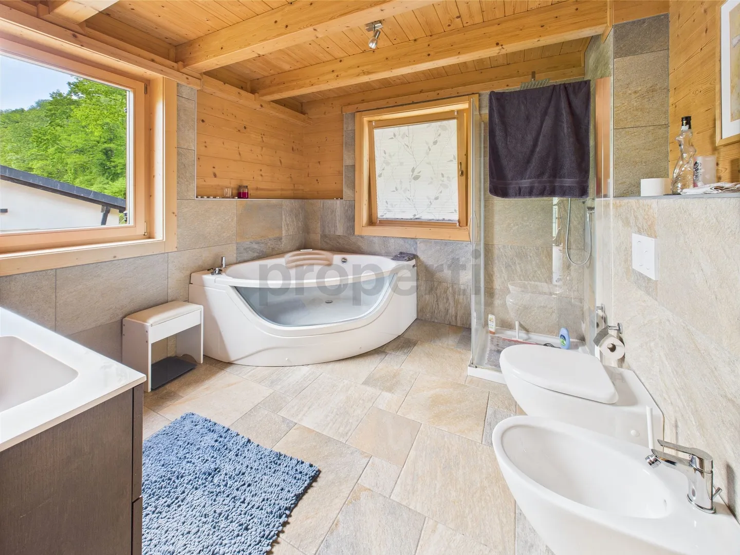 Unique single-family home in Cabbio with 5.5 rooms - Photo 9 of 13