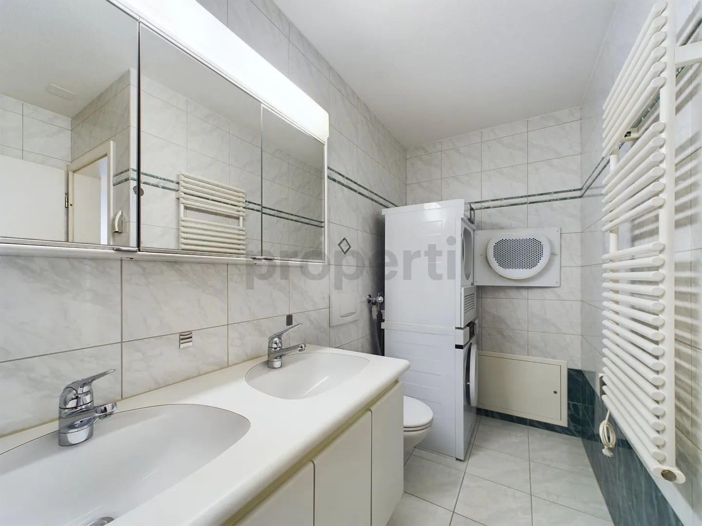 Charming 3.5 Room Apartment with Garden Terrace and Private Garden in Samstagern - Photo 8 of 12