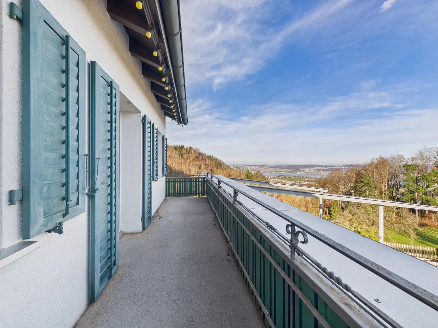 Exklusives Wohnen in Stallikon  Moderne 4.5-Zimmer-Wohnung mit Zürichseeblick - Foto 8 von 13