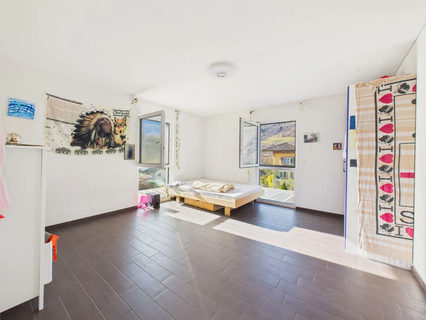 Charmante Villa in Blenio - modernes Design und großzügige Räume in malerischer Umgebung - Foto 10 von 13