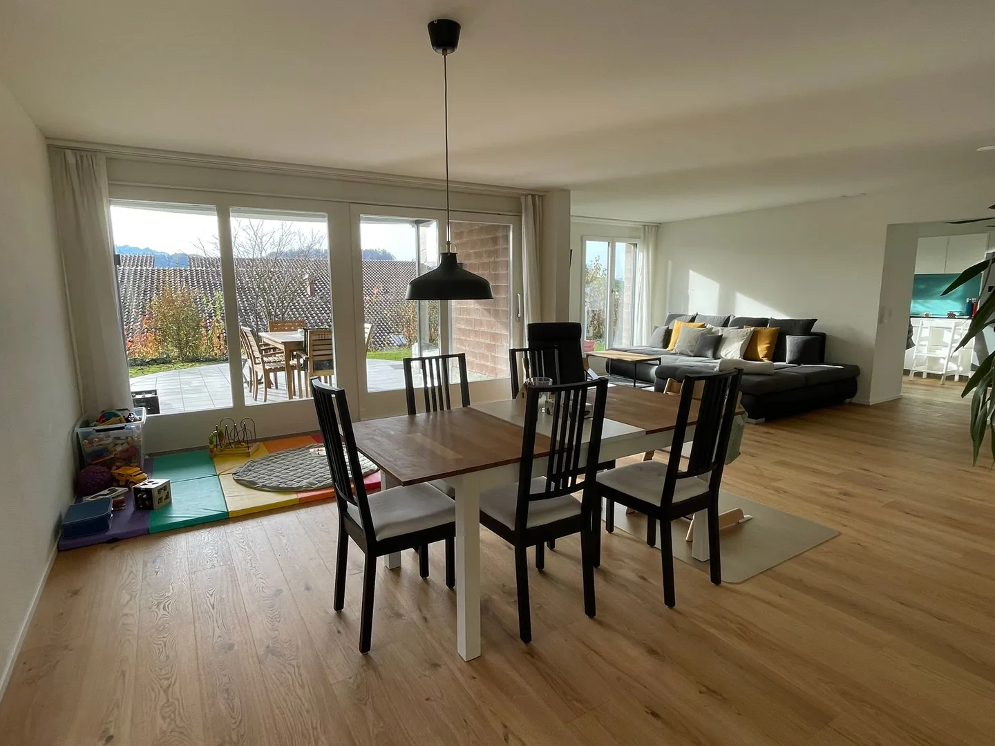 Maison individuelle de 6,5 pièces à Adligenswil - limitée à 2 ans - Photo 2 sur 13