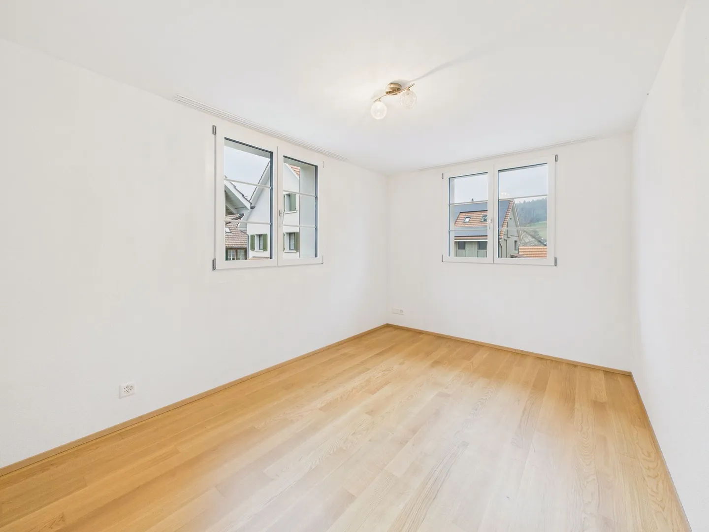 Modernes 5.5-Zimmer Reihenhaus mit praktischem Grundriss, Dorf - Foto 6 von 11