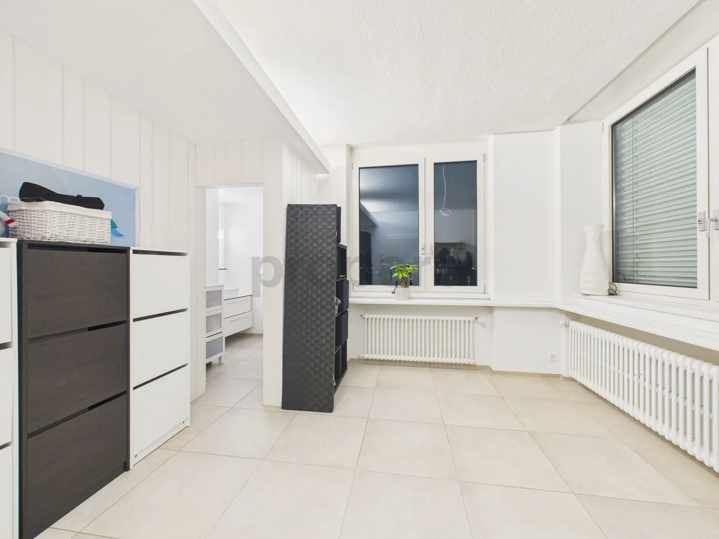 Appartement moderne de 4 pièces avec terrasse spacieuse, situé au centre de Zurich, limité à 2 ans - Photo 11 sur 13