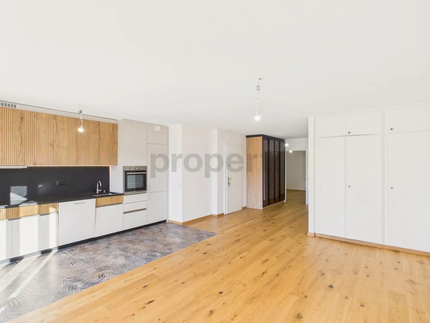 Appartement élégant 4 pièces avec balcon ensoleillé à Perly-Certoux - Foto 2 von 9