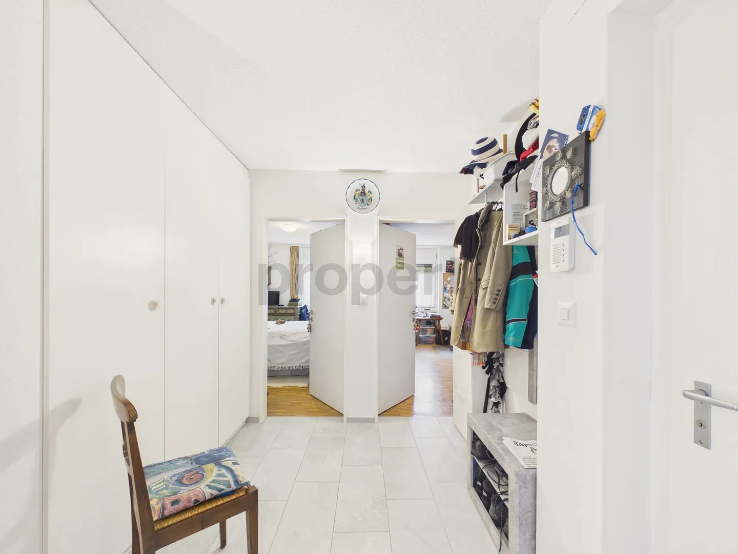 Moderno appartamento di 3,5 locali con vista sul verde a Wallisellen - Foto 6 di 10