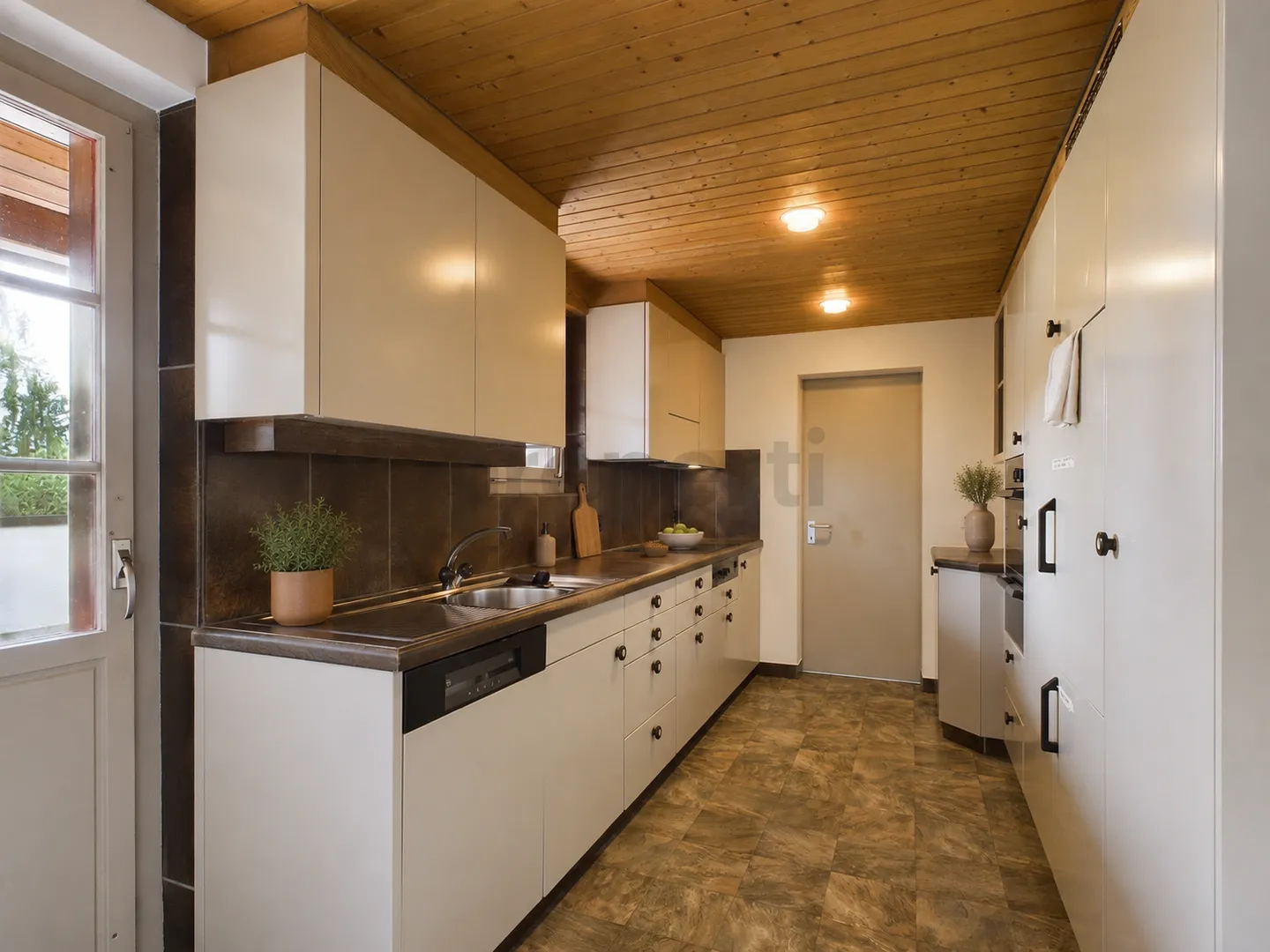 Spacious 5.5-room maisonette with balcony in Bischofszell - Photo 10 of 13