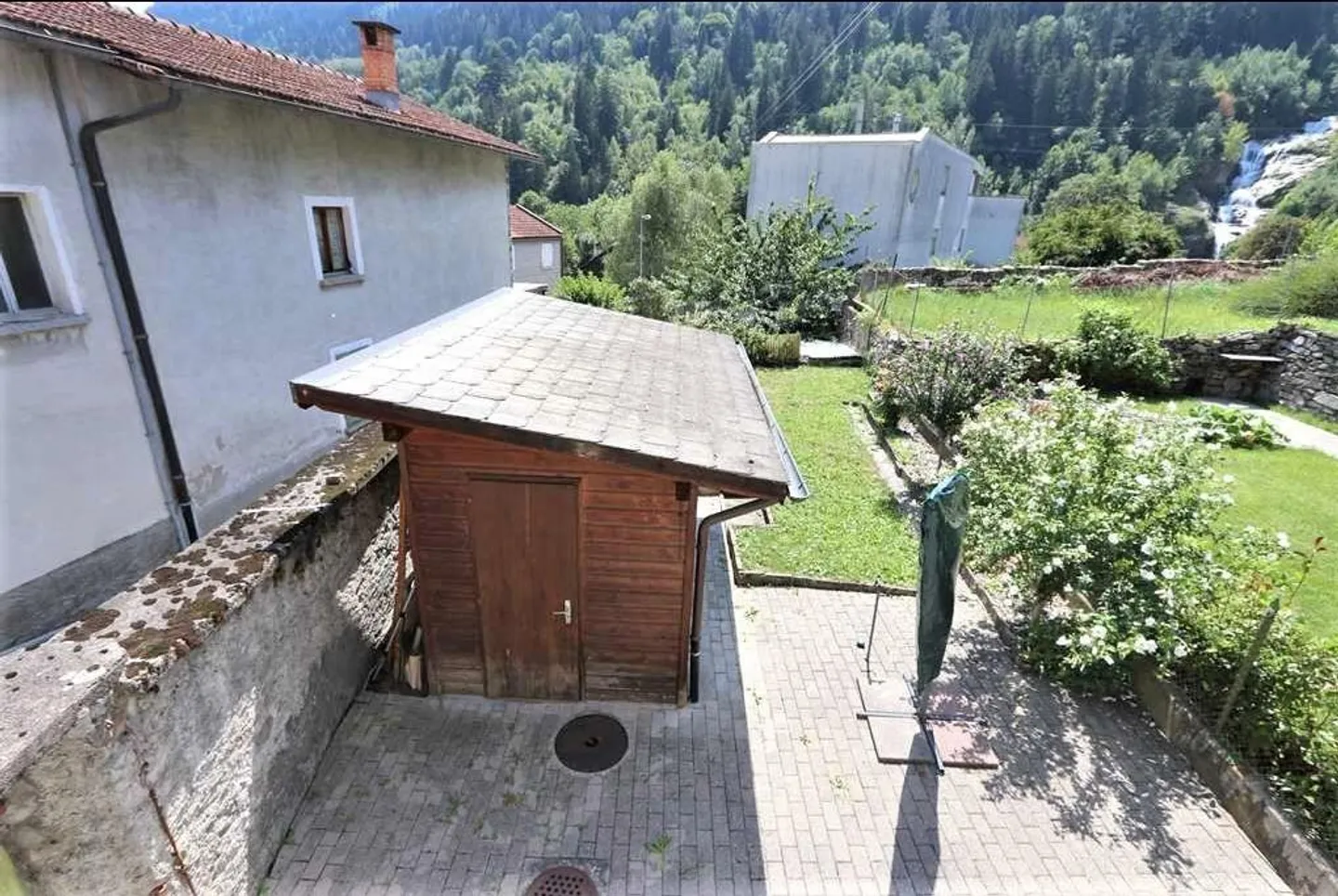 Faido - Independent house with garden renovated in the heart of Leventina - Photo 8 of 10