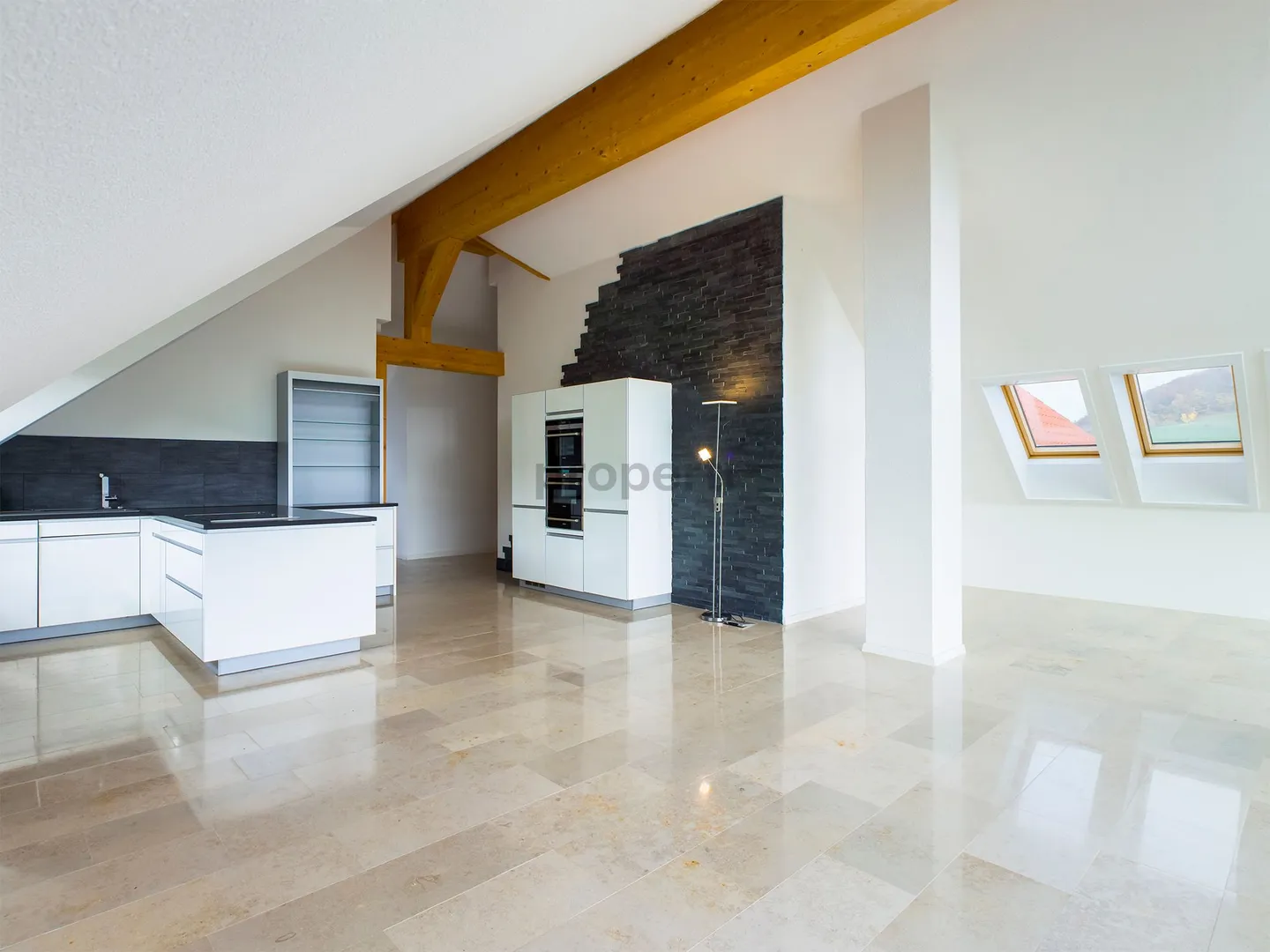 Light-Filled Dream Home in Weiach: Stylish 3.5-Room Attic Apartment with High Ceilings and Great Views - Photo 5 of 13
