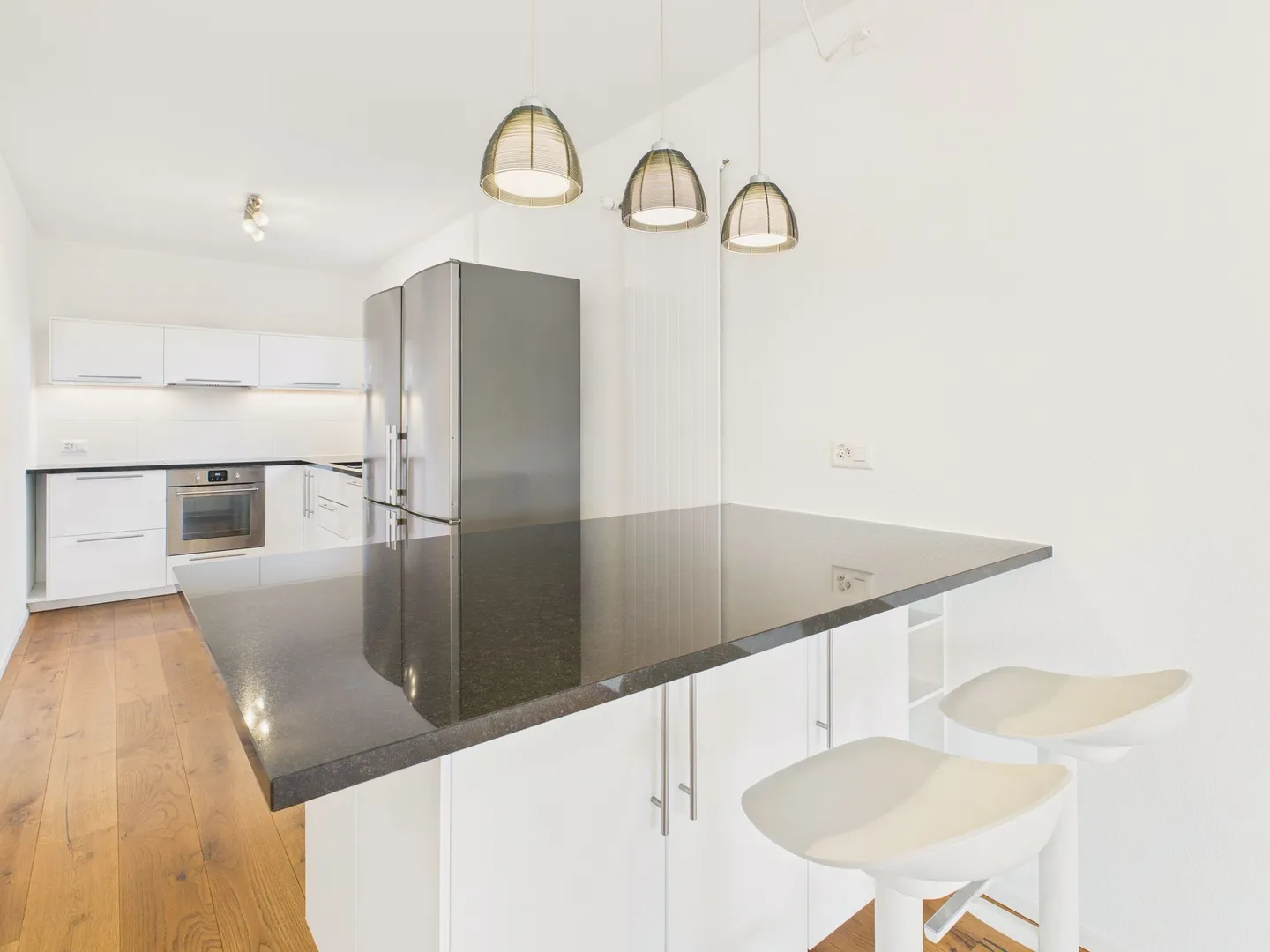 Charming 5.5-room single-family house with garden in Herzogenbuchsee, Canton BE - Photo 5 of 13