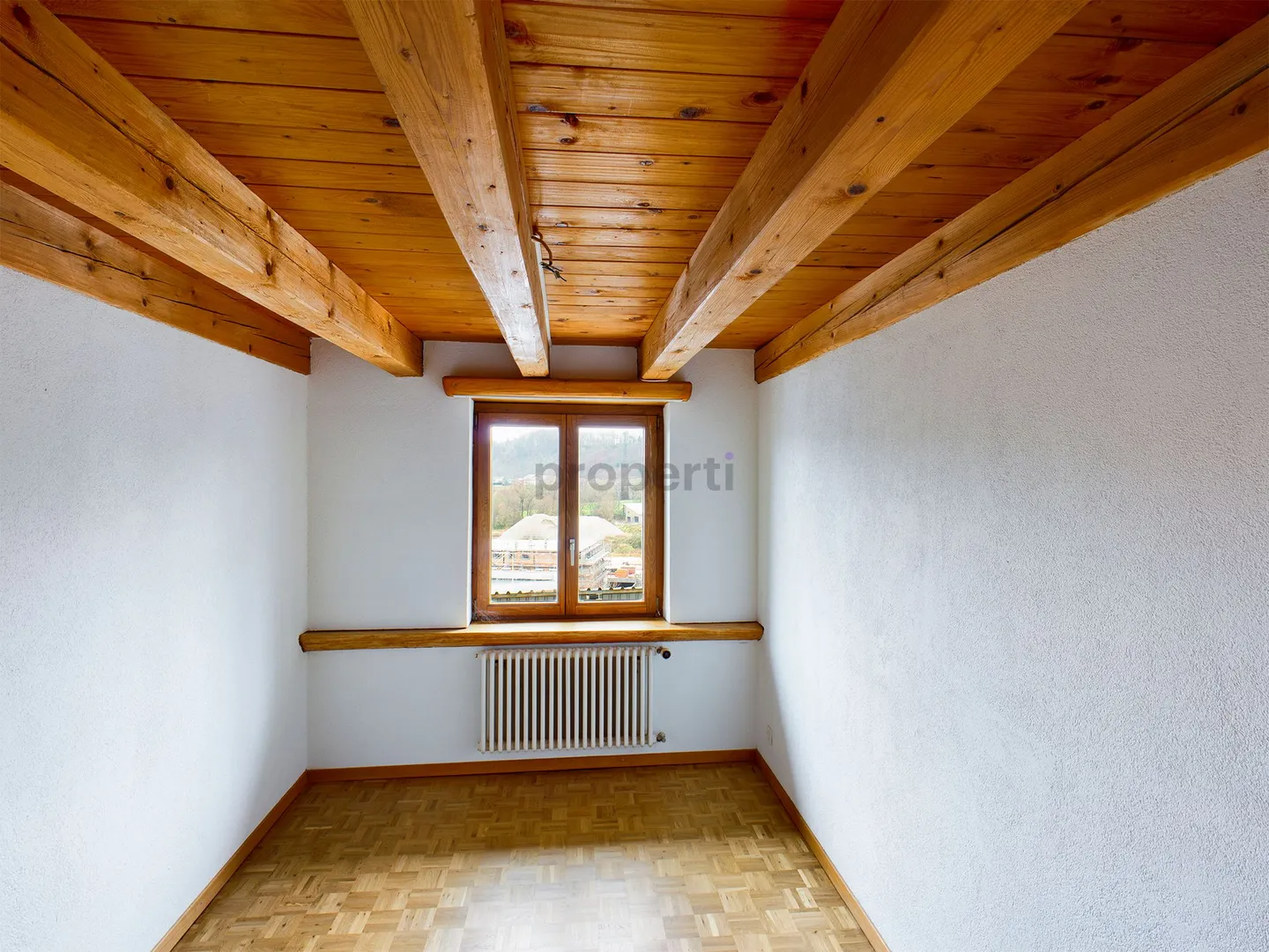 Helle 4.5-Zimmer-Wohnung mit Balkon in Zwingen - Foto 5 di 11
