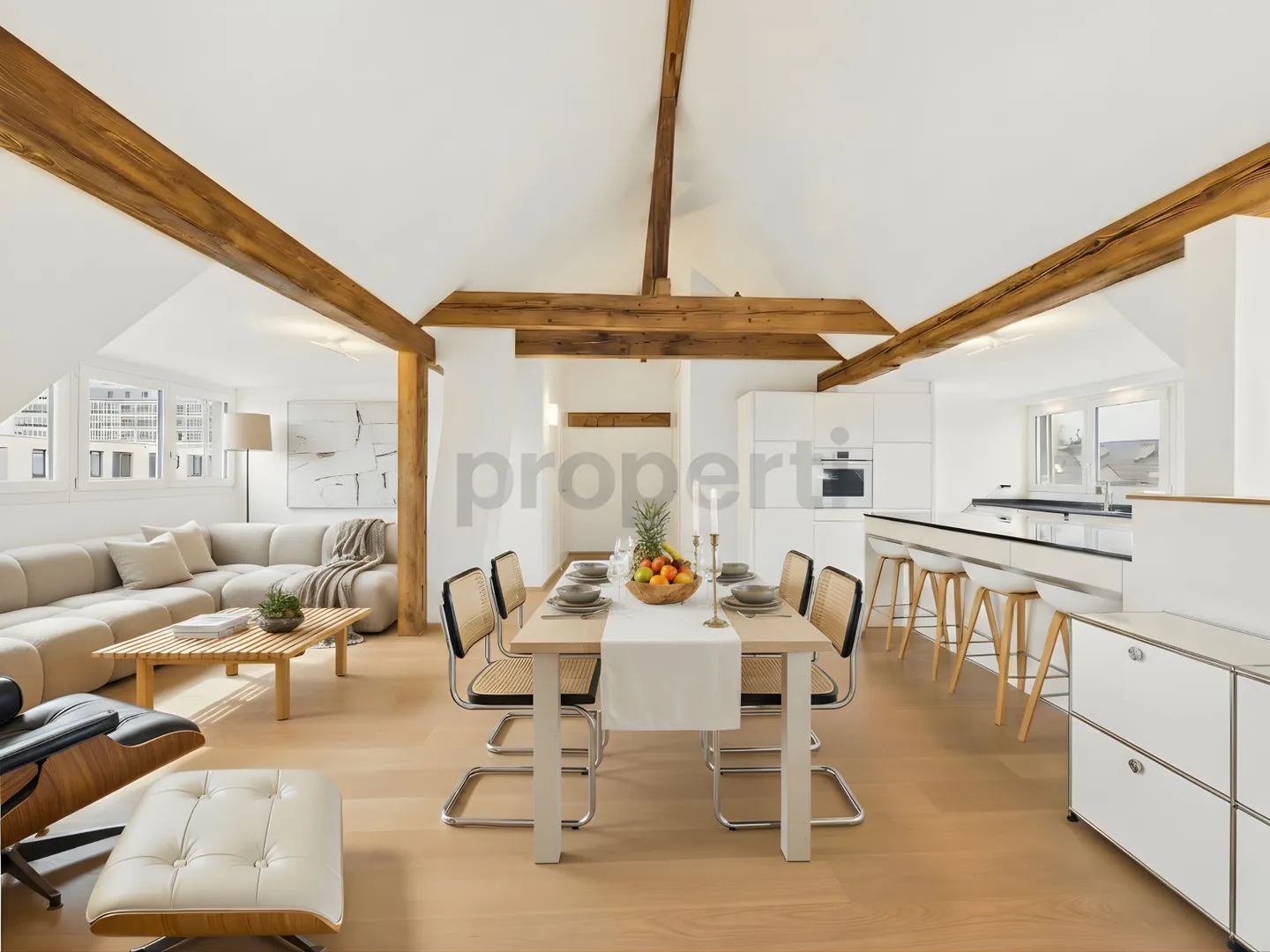 Charming 6.5-room penthouse apartment with balcony, Basel - Photo 1 of 13