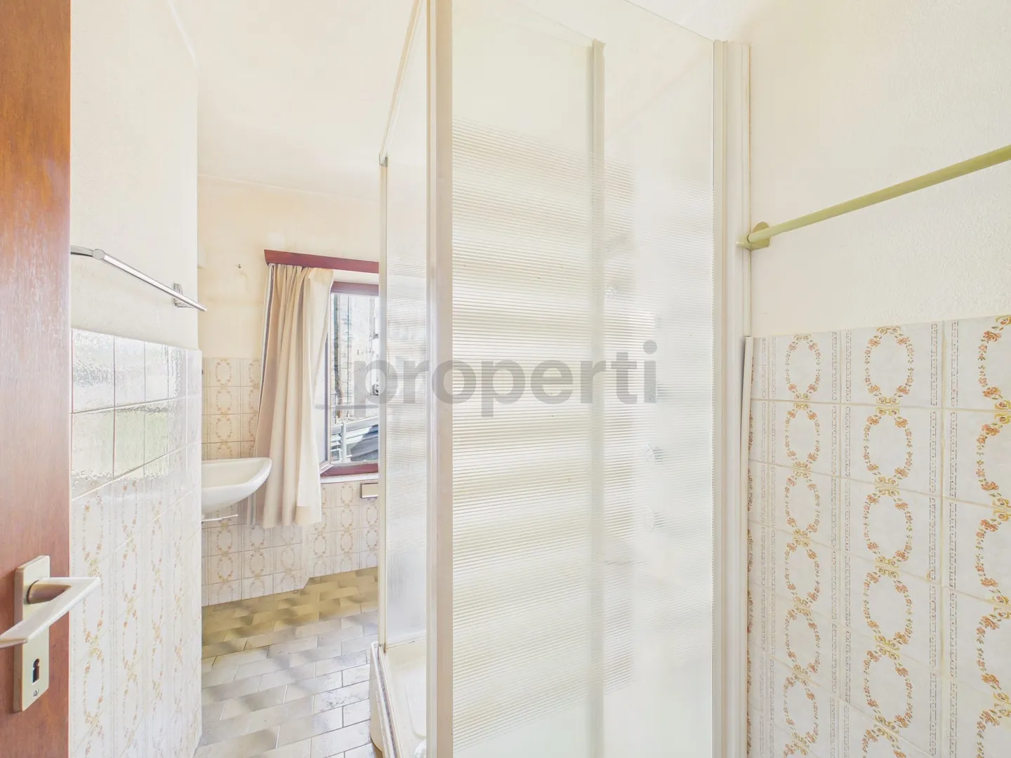 Geräumiges 7,5-Zimmer-Reihenhaus mit großem Keller, Alto Malcantone-Mugena - Foto 6 von 13