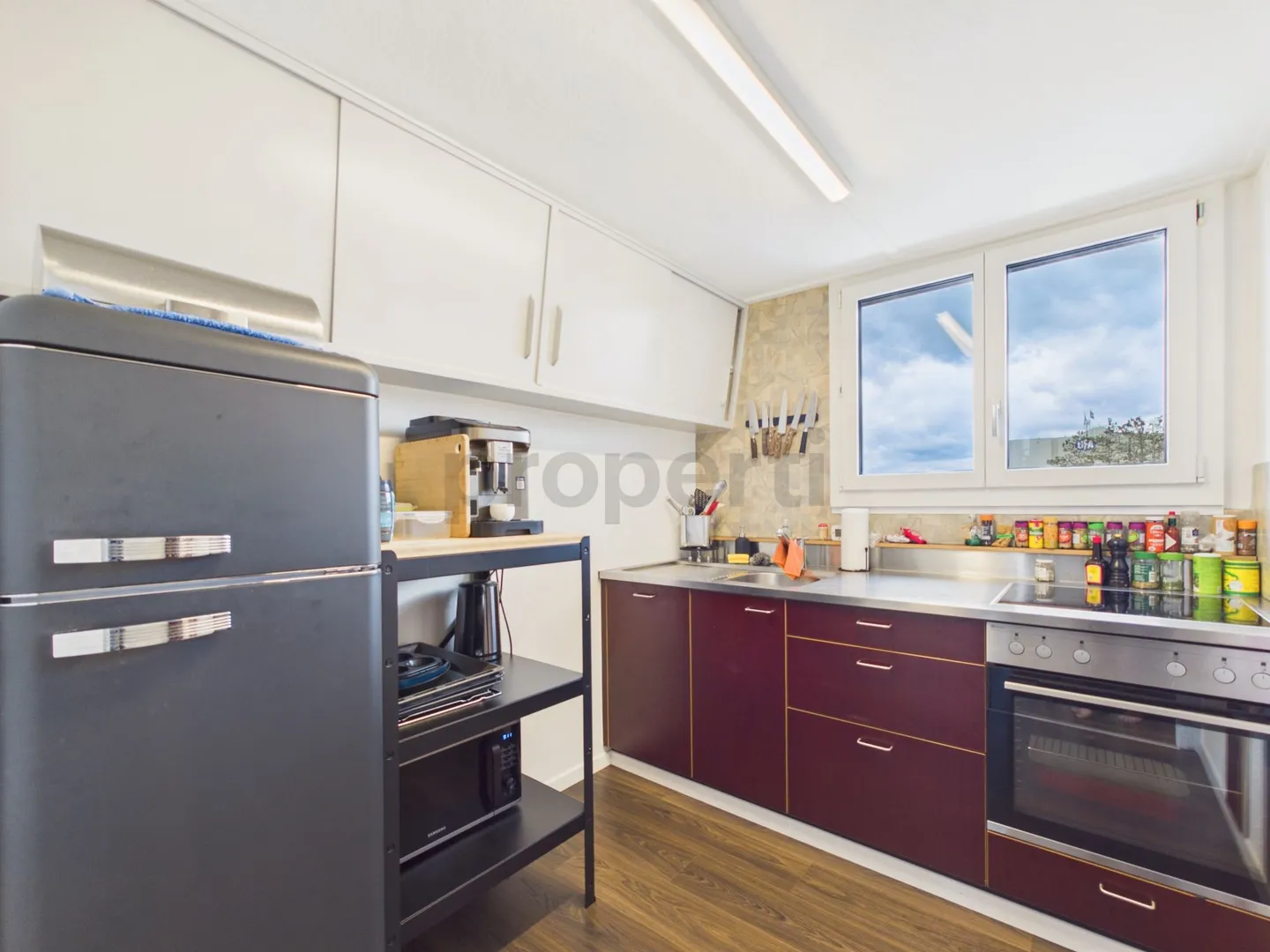 Accogliente appartamento mansardato con 3 camere e vista a Herzogenbuchsee - Foto 4 di 9