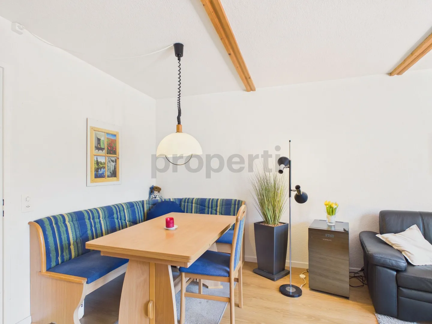Sonnige Terrasse und exklusiver Zugang zu Pool- und Sportanlagen - Foto 5 von 11