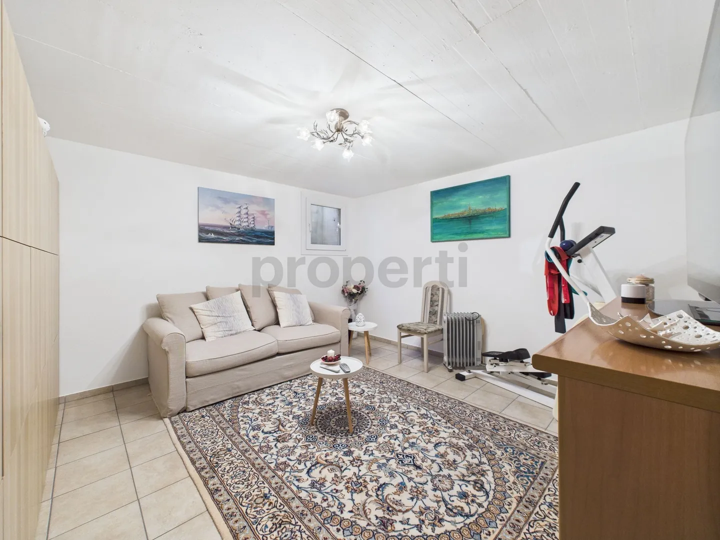 Cozy single-family home in Cugnasco, TI - Photo 8 of 13