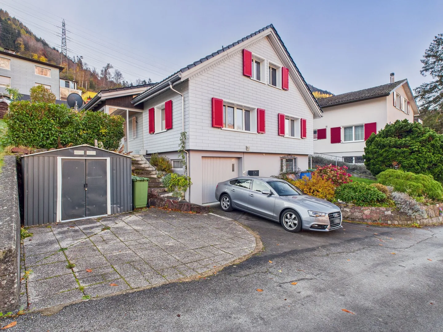 Einladendes 5-Zimmer Einfamilienhaus mit fantastischem Ausblick in Murg, Kanton SG - Foto 1 di 13