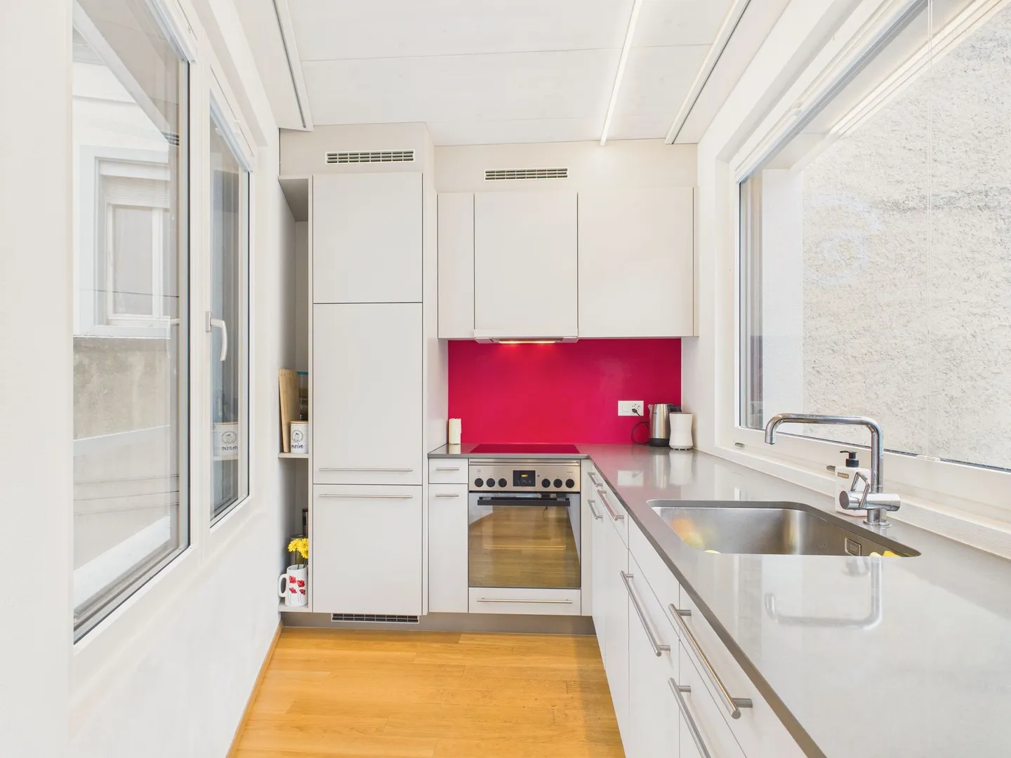 Modern 3.5-room apartment with balcony, Basel - Photo 5 of 11