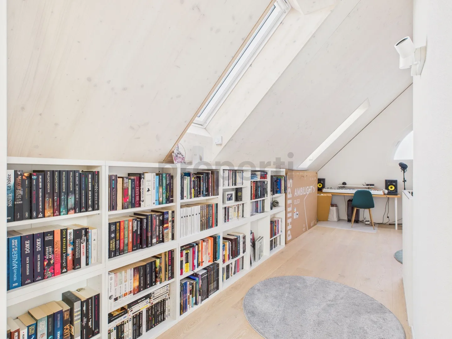 Moderne Maisonette mit Balkon - Foto 7 von 13