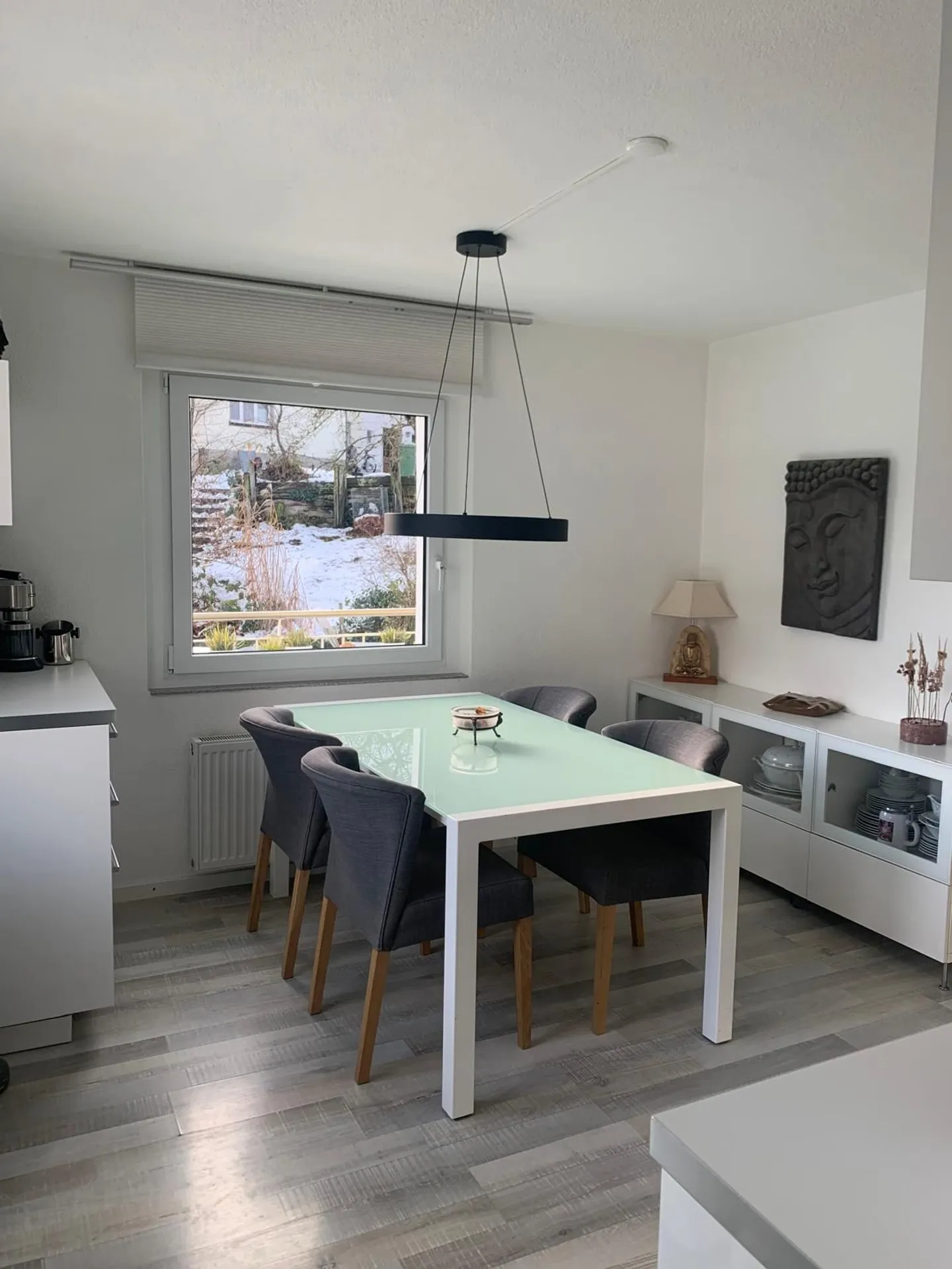 Renoviertes 6.5-Zimmer-Einfamilienhaus mit grosszügigem Garten in Menziken - Foto 4 di 10