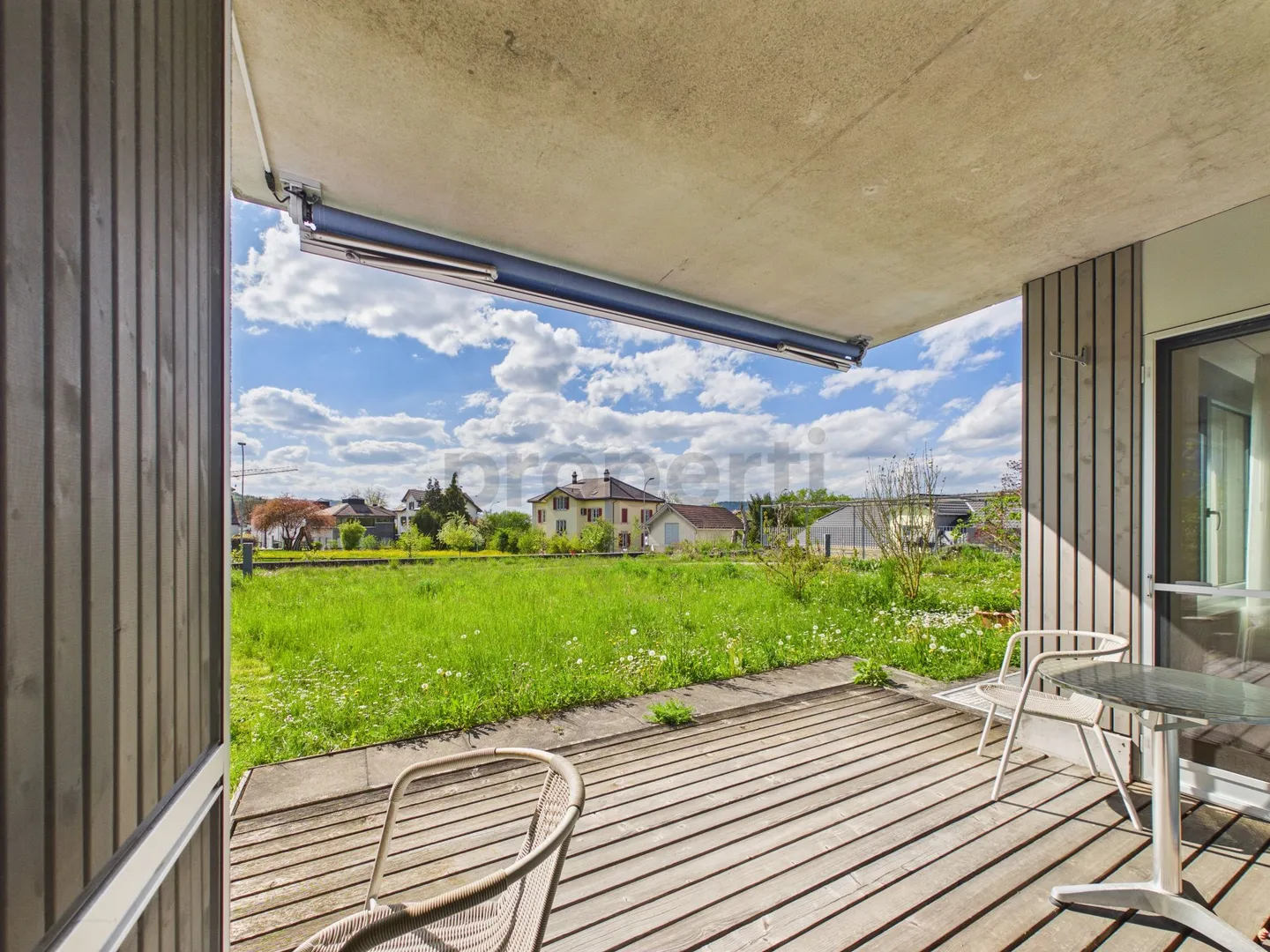 2.5-room apartment with terrace and close to the train station in Mammern - Photo 7 of 13