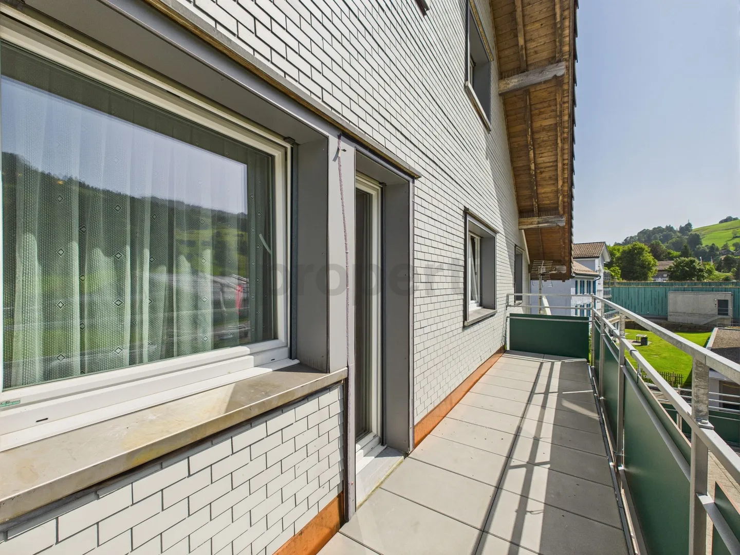 Your retreat with breathtaking mountain scenery - Photo 10 of 11