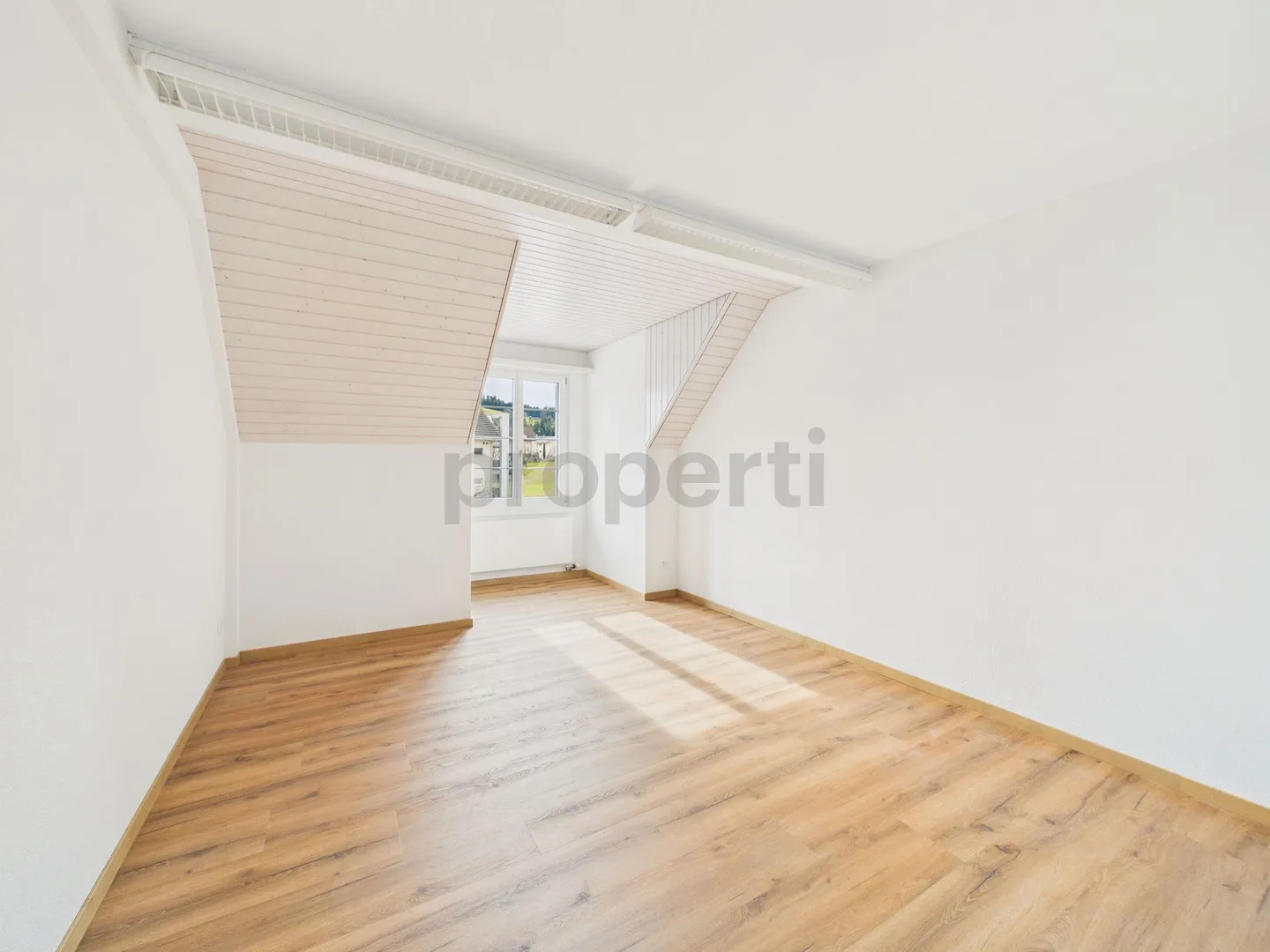 Moderno appartamento di 4,5 stanze con balcone, Hergiswil vicino a Willisau - Foto 6 di 10