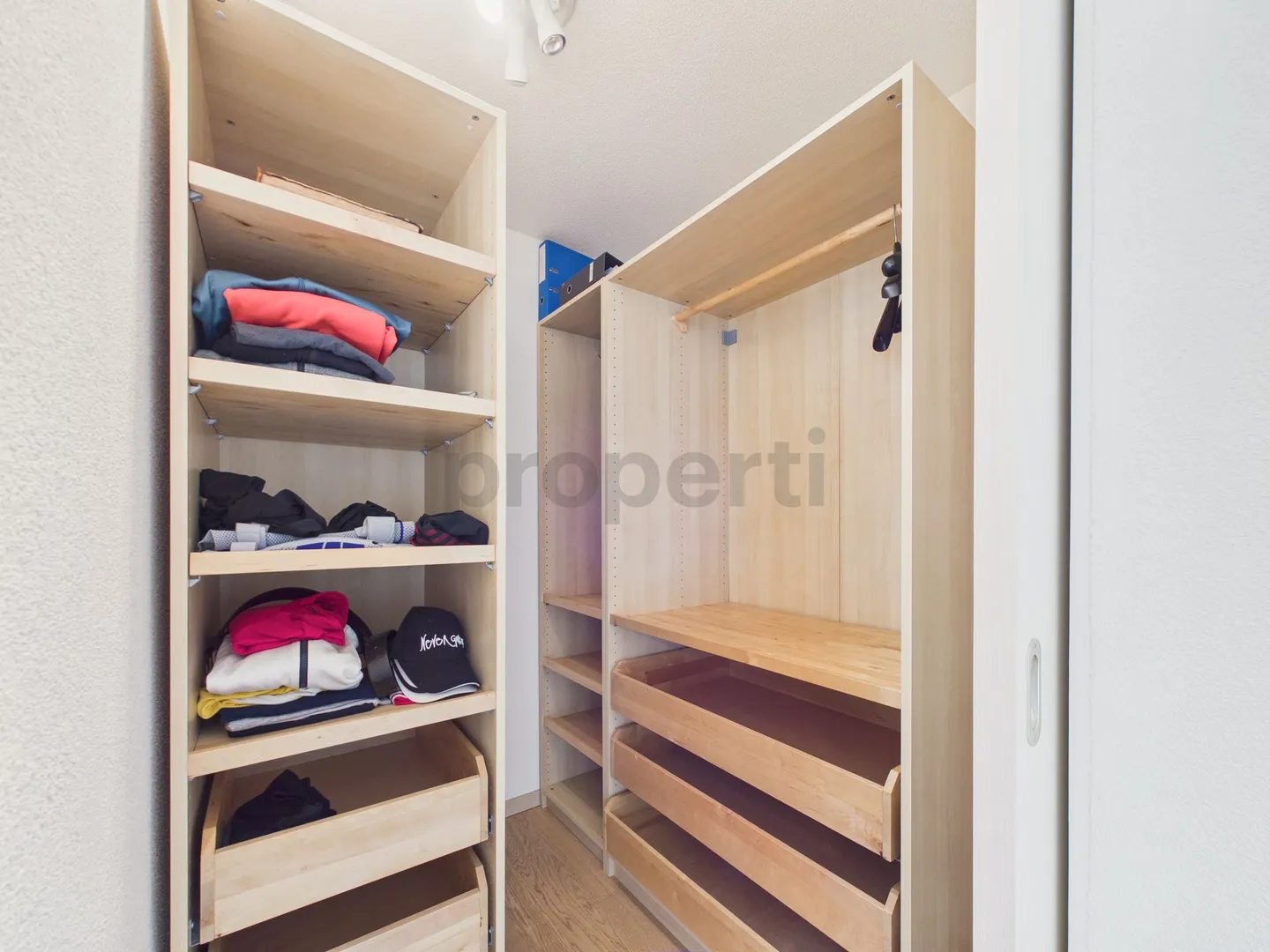 Appartement spacieux de 4,5 pièces avec balcon ensoleillé, Effretikon - Photo 7 sur 13