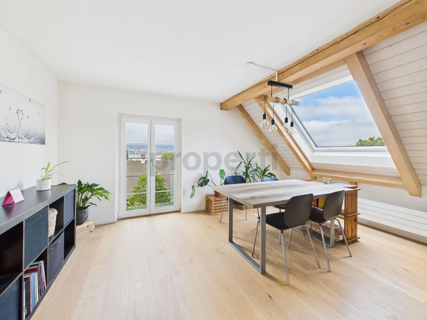 Möbilierte 3.5-Zi-Wohnung mit Seesicht in Erlenbach ZH - Foto 11 von 13