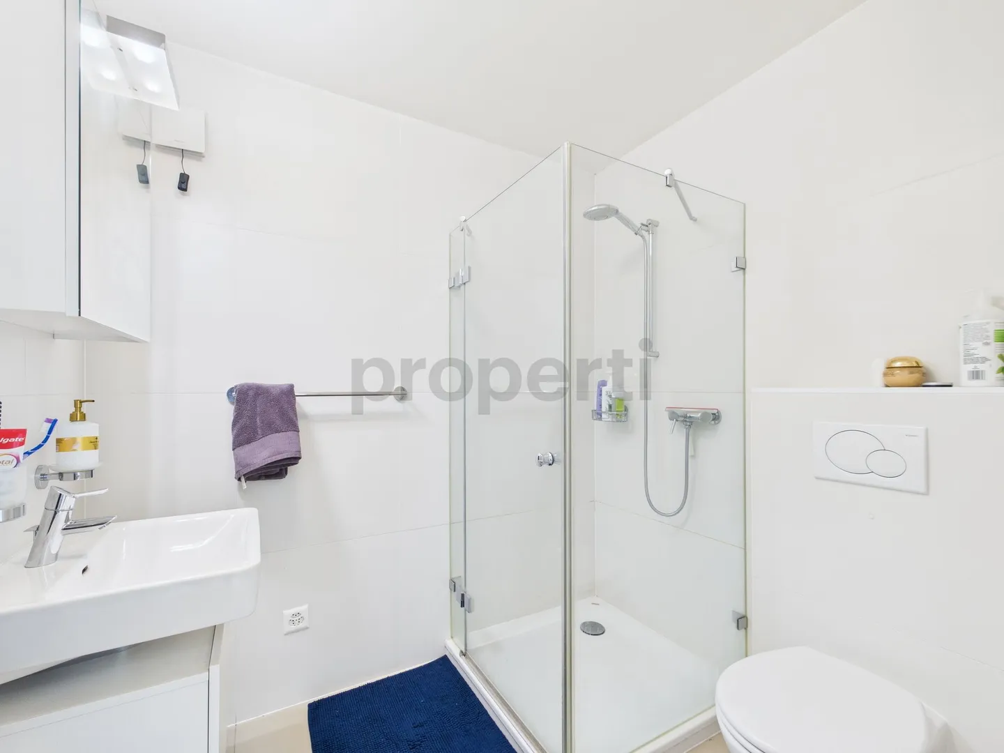 Appartement moderne de 2.5 pièces meublé, prix tout inclus - Photo 6 sur 9