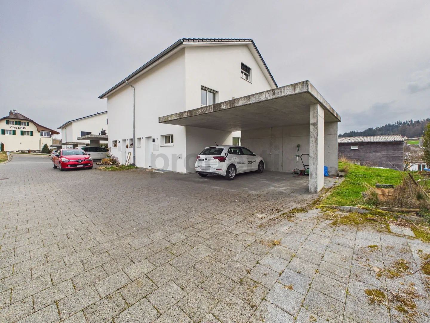 Modernes 5.5-Zimmer-Doppelhaus an ruhiger Lage in Schmitten FR - Photo 12 sur 13