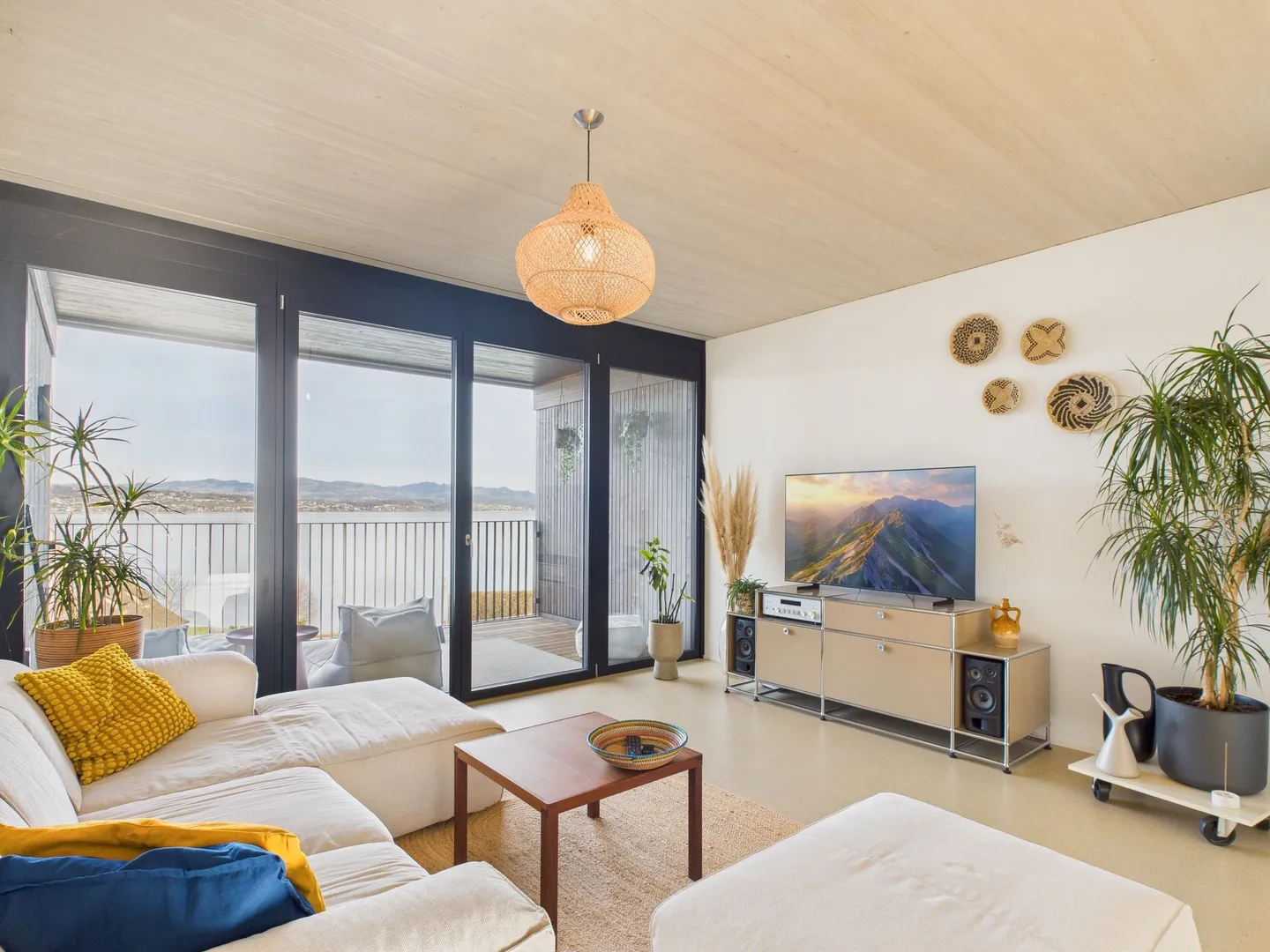 Appartamento 3.5 stanze esclusivo e moderno con vista sul lago di Zurigo a Richterswil - Foto 1 di 13