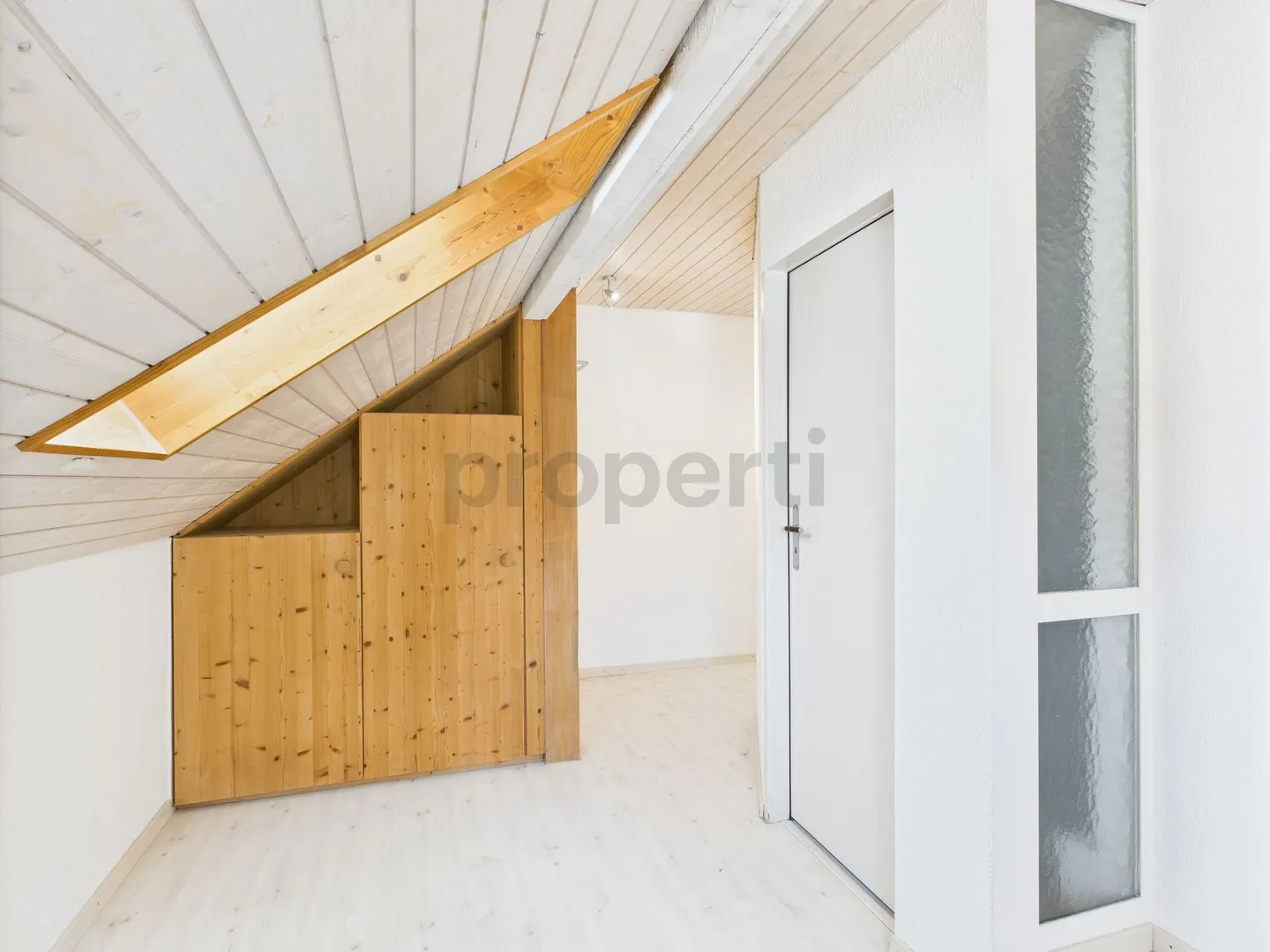 Grosszügige 2.5-Zimmer Maisonette-Wohnung in Wettingen - Photo 6 sur 11