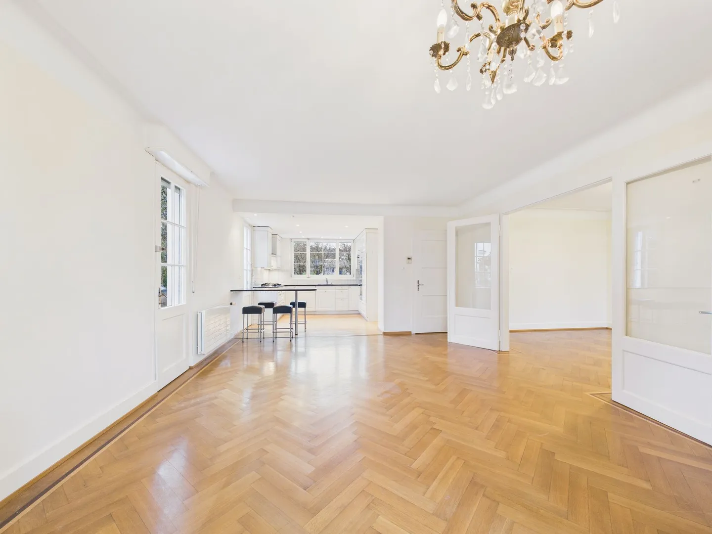 Vivre dans la lumière : Maison individuelle exclusive à Reinach, canton de BL - Photo 1 sur 13