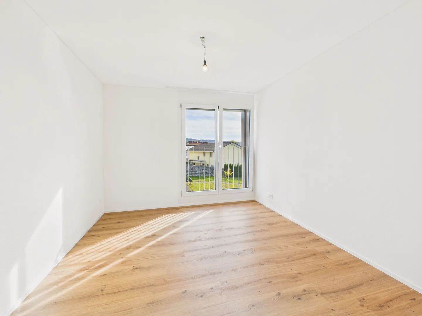 Appartement neuf de 4,5 pièces lumineux à Ermensee - Photo 5 sur 13