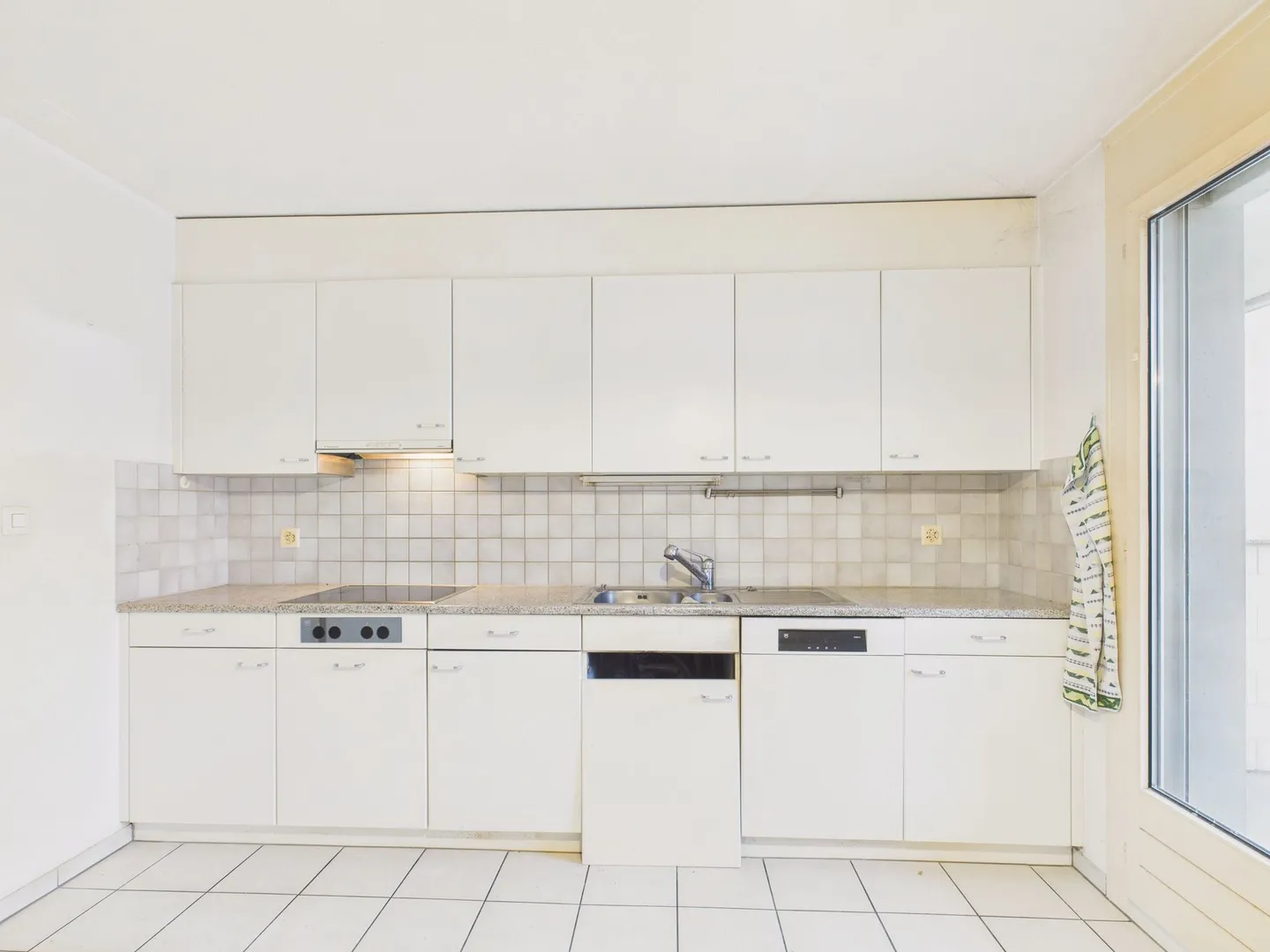 Spacious 3.5-room apartment with balcony, Zuzwil - Photo 4 of 13