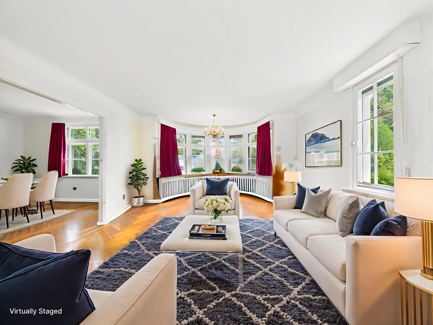 Wohnen im Licht: Exklusives Einfamilienhaus in Reinach, Kanton BL - Foto 2 von 13