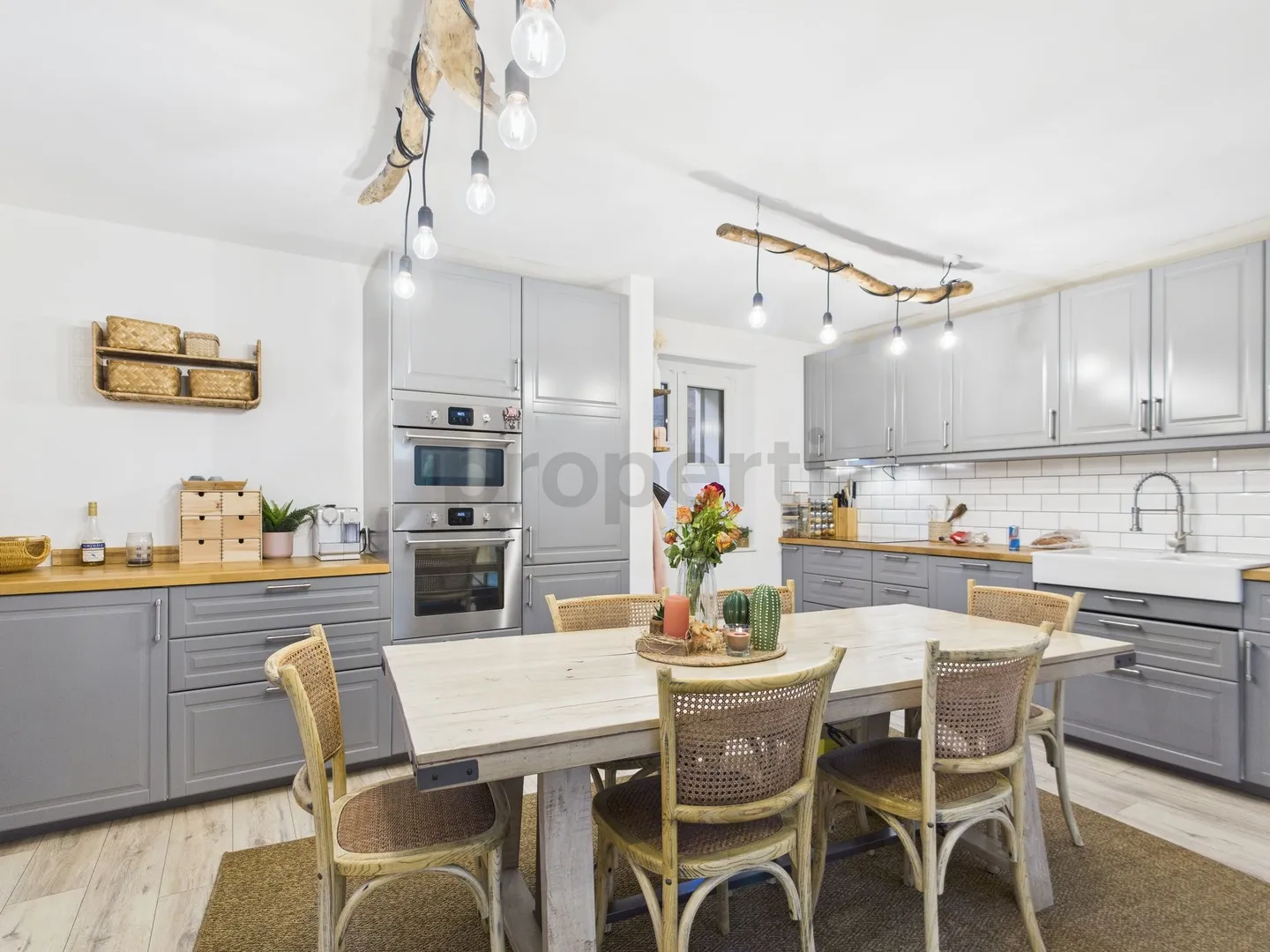 Exklusive 7,5-Zimmer-Einfamilienhaus in Renan - Foto 2 von 9