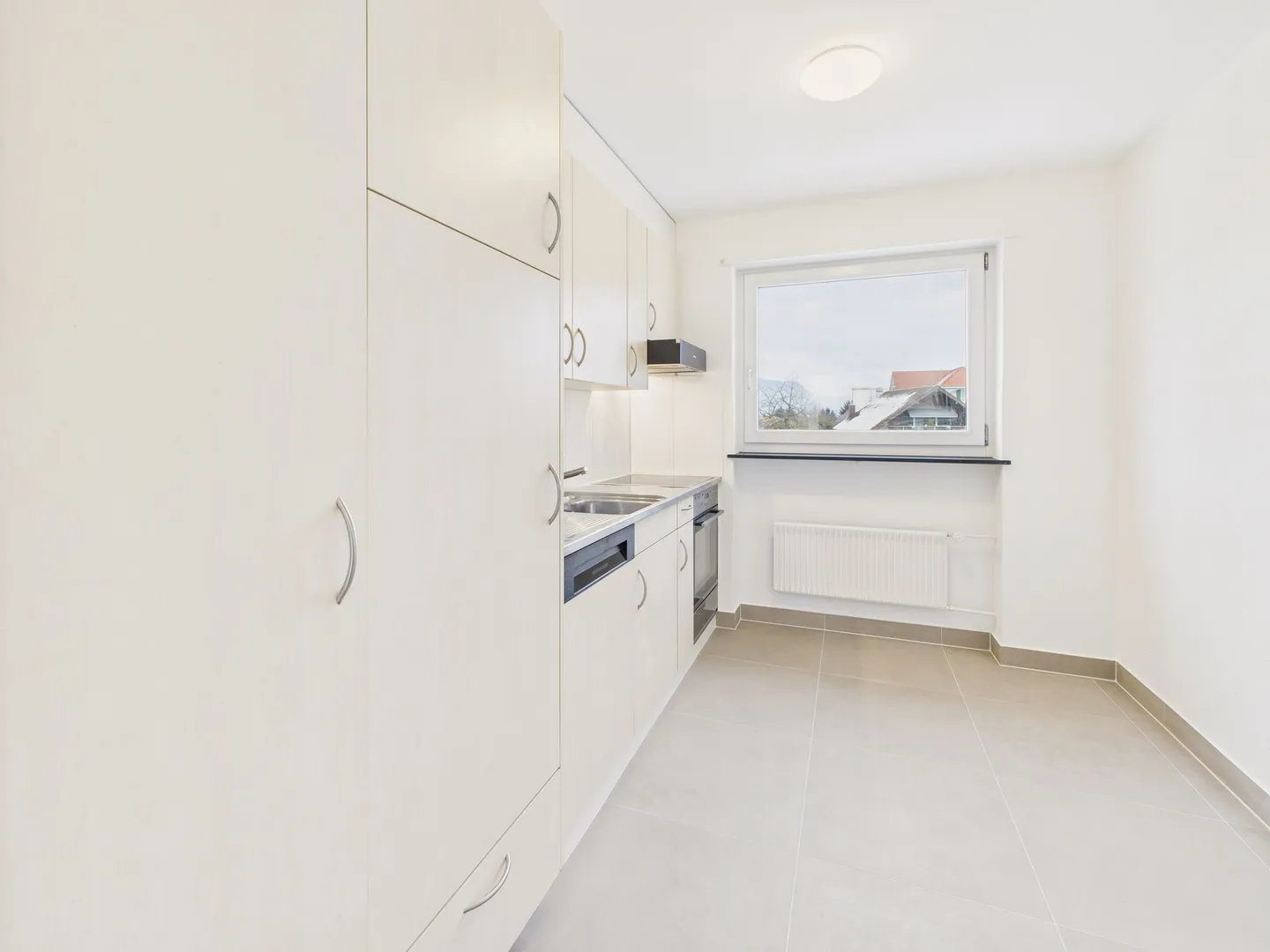 Charming 3.5-room apartment with balcony in Arch - Photo 5 of 9