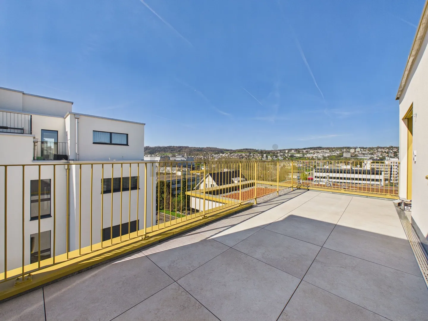 Modern 2.5-room penthouse apartment in Altstetten - New construction 2026 - Photo 6 of 8