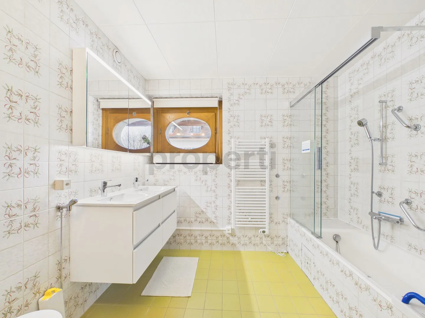 Geräumiges 7-Zimmer-Reihenhaus mit privatem Parkplatz, Dardagny - Foto 11 von 13