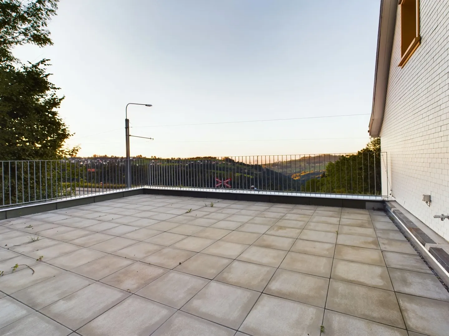 Attraktives Wohnhaus in begehrter Trogener Lage  Ihre solide Investitionsmöglichkeit - Foto 11 von 13