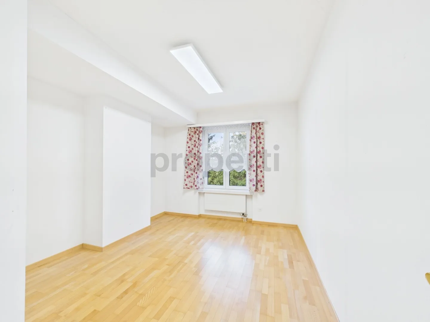 Eleganz trifft Aussicht: Traumhafte Wohnung mit Bodensee-Flair &amp; Rorschacherberg-Blick - Foto 9 von 13