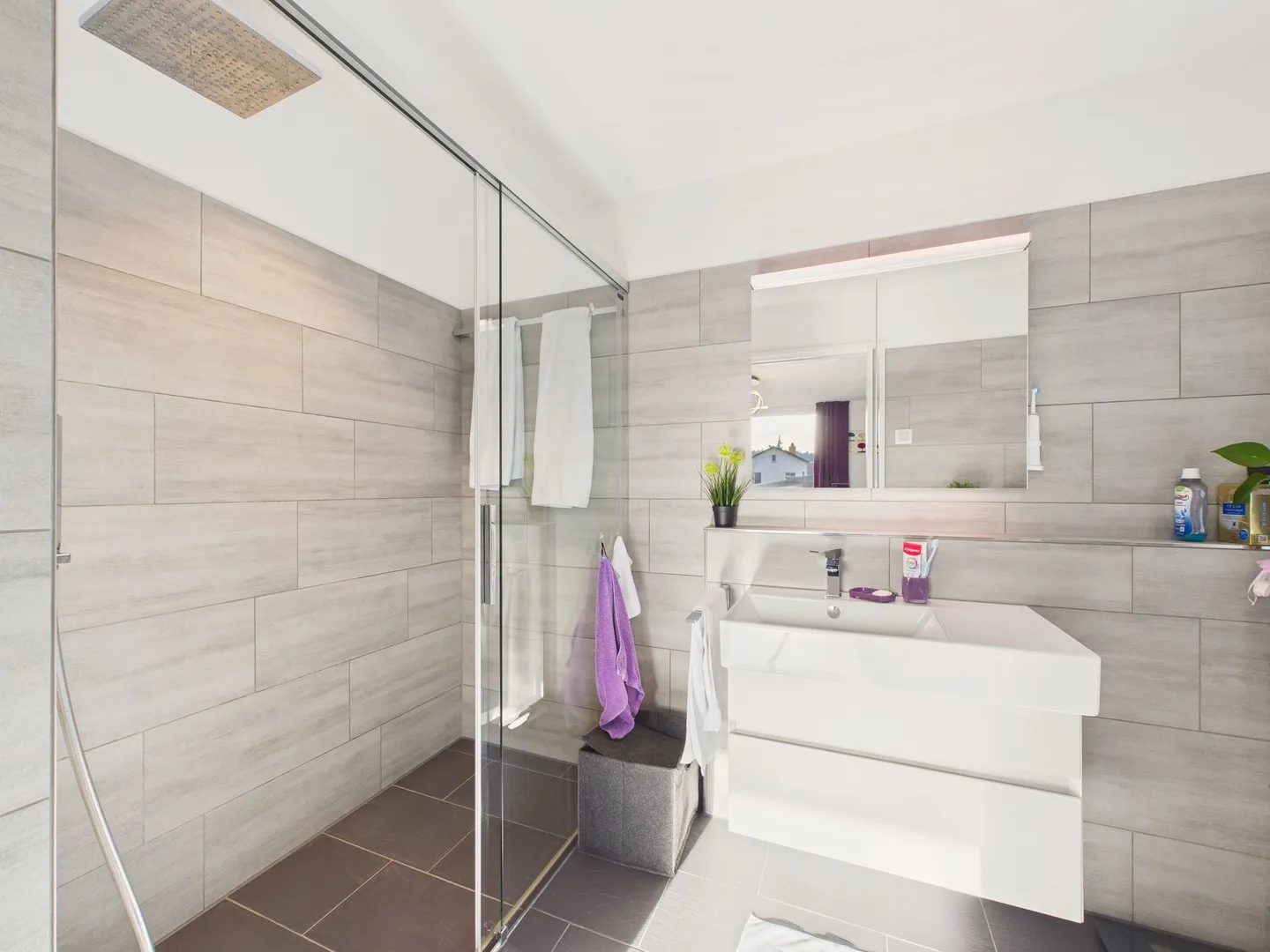 Moderne 5.5-Zimmer Wohnung in Glattfelden - Foto 8 von 11