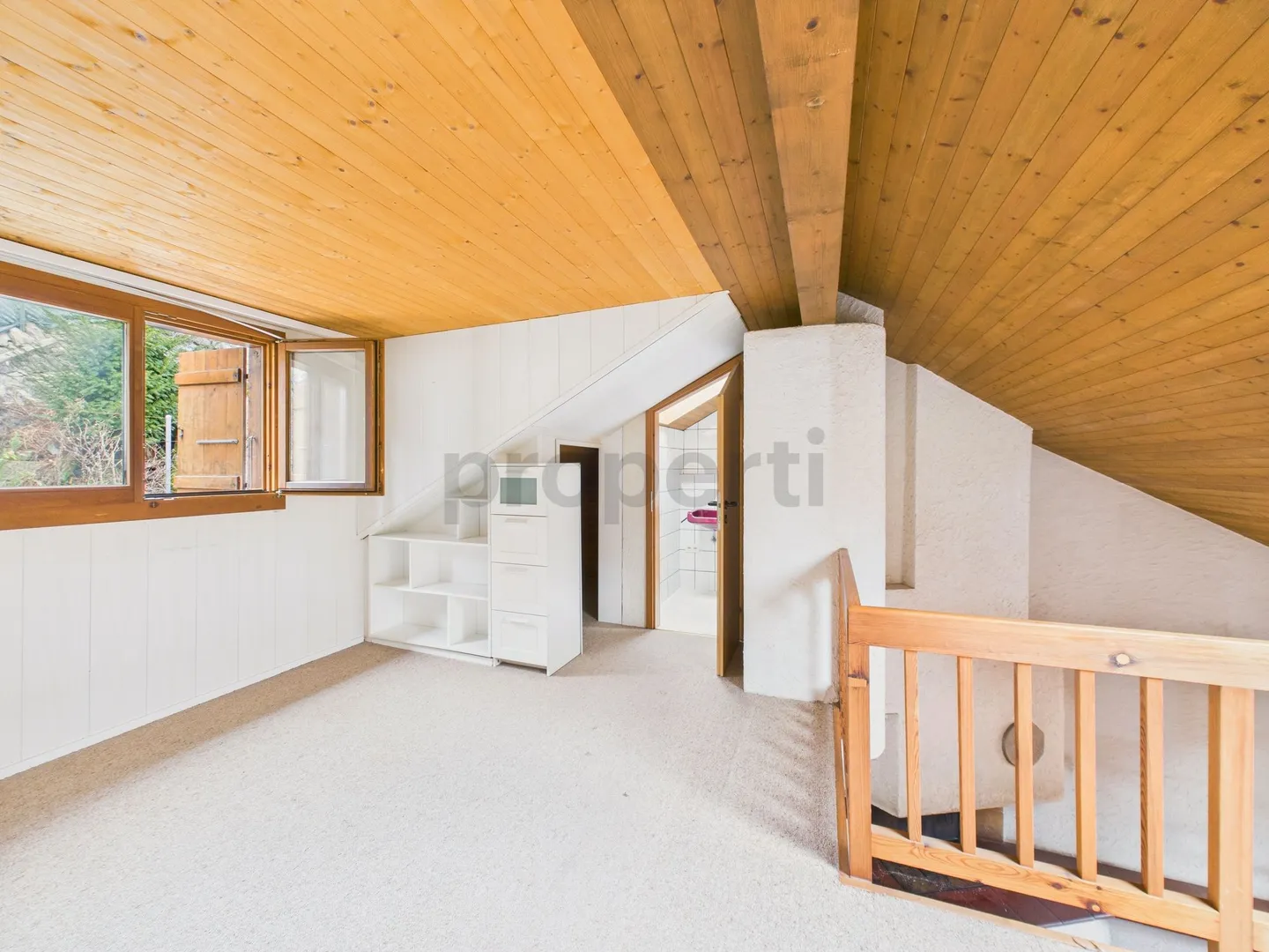 Spacious 3-room townhouse with balcony in Odogno - Photo 5 of 13