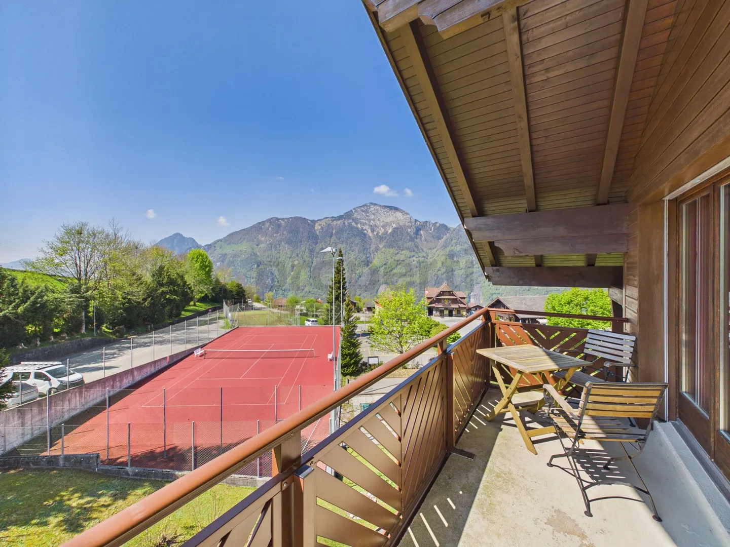 Panorama 4.5-Room Maisonette Apartment with Balcony, Seelisberg - Photo 4 of 9