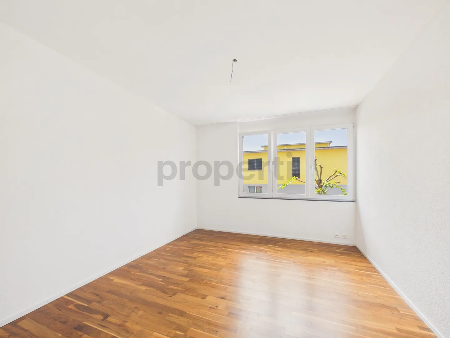 Grosszuegige 5.5-Zimmer-Wohnung mit Balkon, Wilen b. Wil - Photo 9 sur 13
